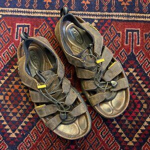 KEEN Daytona Men's Brown Leather Waterproof Open Toe Hiking Sandals - Size 9